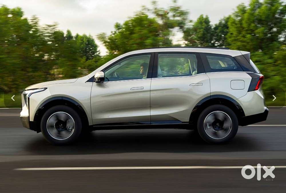 Mahindra Xev 9s Pack One Above, 2026