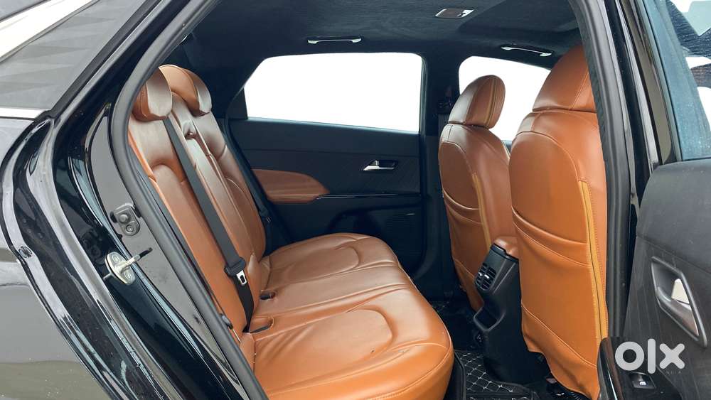 Hyundai Verna 1.5 Sx (o) Petrol Mt, 2024, Petrol