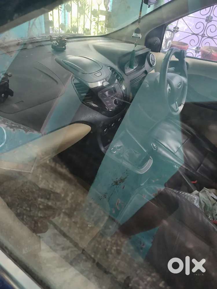 Ford Aspire Titanium 2016