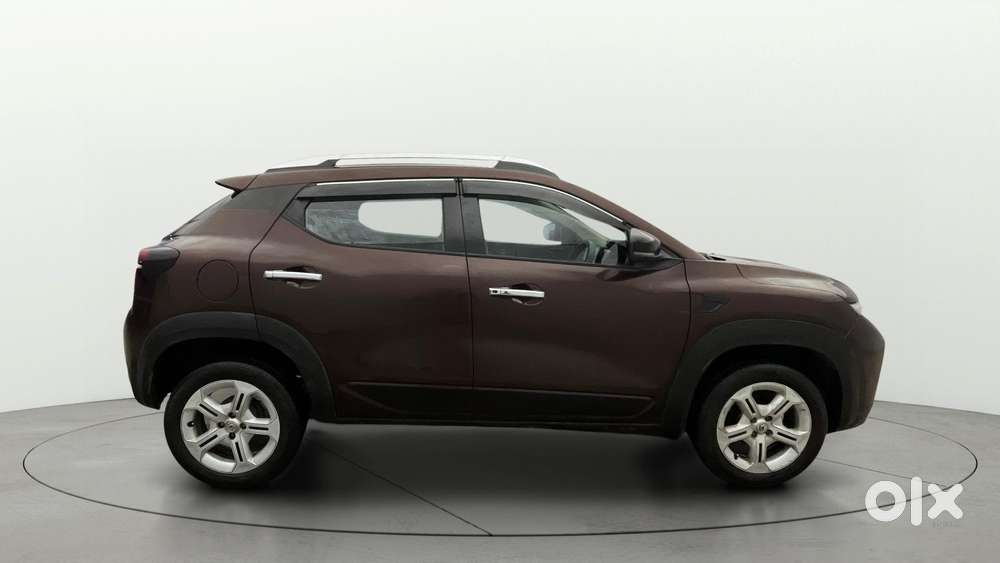 Renault Kiger Rxt, 2022, Petrol