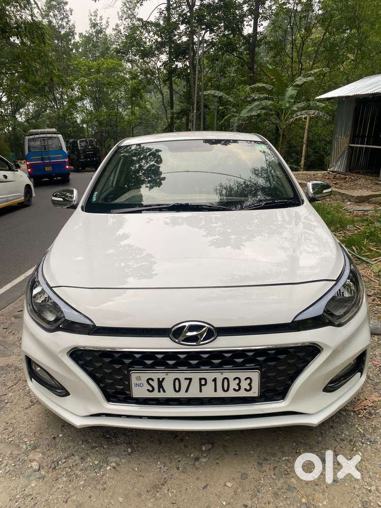 Hyundai Elite I20 Sportz (o) 1.2, 2020, Petrol