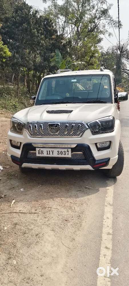 Mahindra Scorpio 2016