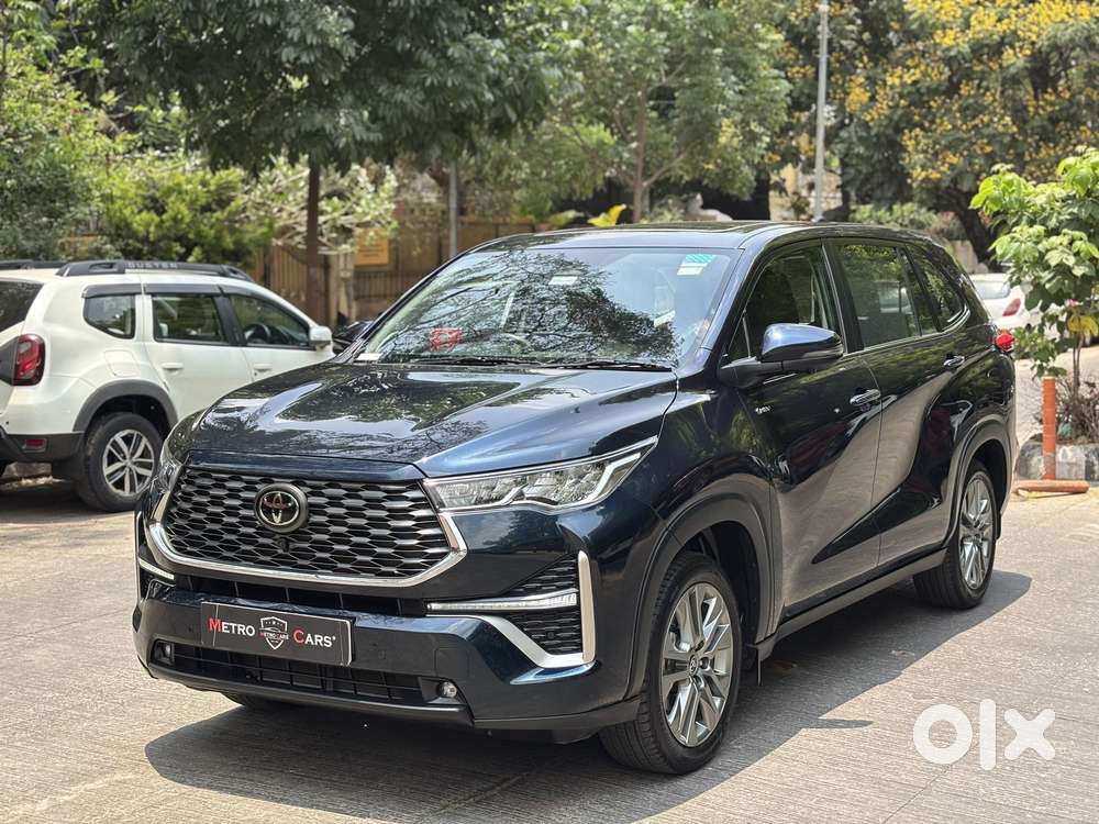 Toyota Innova Hycross 2.0 Zx (o) Hybrid 7 Str, 2025, Petrol