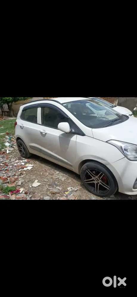 Hyundai Grand I10 Sportz Petrol 2017