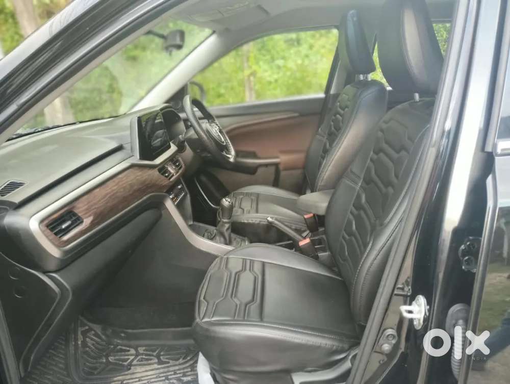 Maruti Suzuki Vitara Brezza 1.5 Zxi, 2023, Petrol