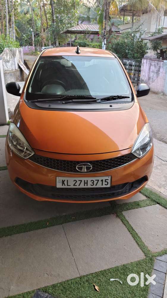 Tata Tiago, 2018, Petrol