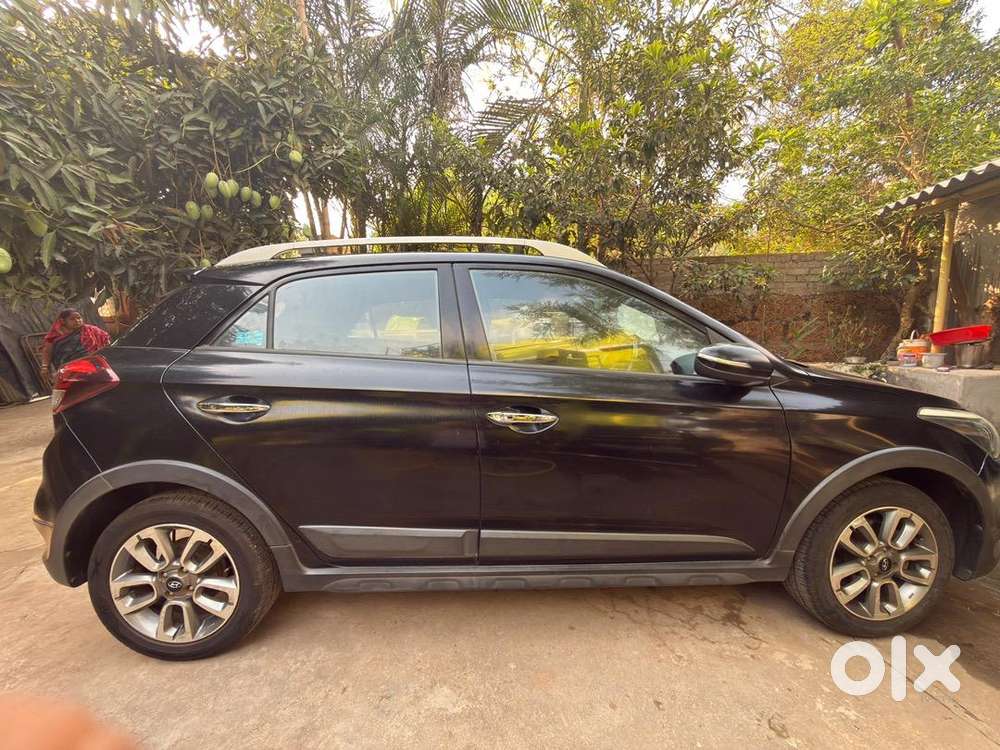 Hyundai I20 Active 2015 Petrol Well Maintained