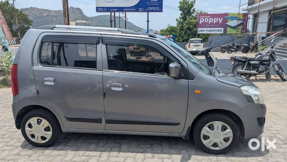 Maruti Suzuki Wagon R 1.0 Vxi, 2017, Petrol