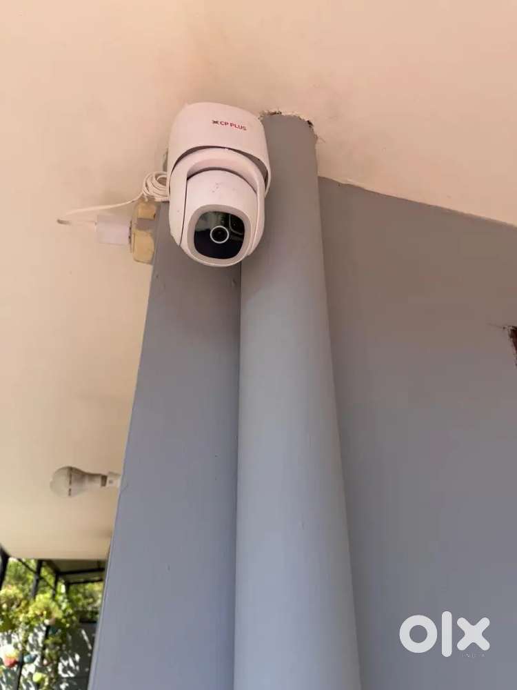 Cp plus Hikvision prama eye plus cctv camera