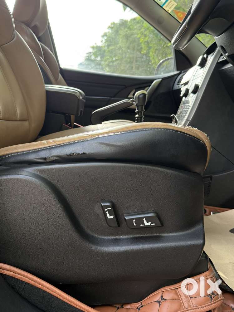 Mahindra Xuv500 W11 Option, 2020, Diesel