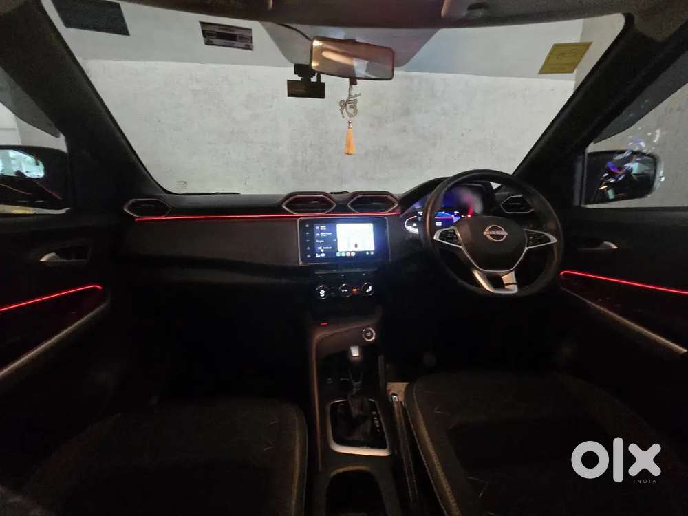 ​for Sale: Top-spec Nissan Magnite Turbo Cvt Xv Premium (dual Tone)