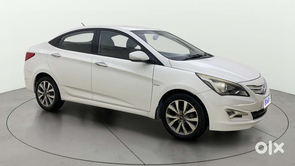 Hyundai Verna Fluidic 1.6 Vtvt Sx, 2015, Petrol