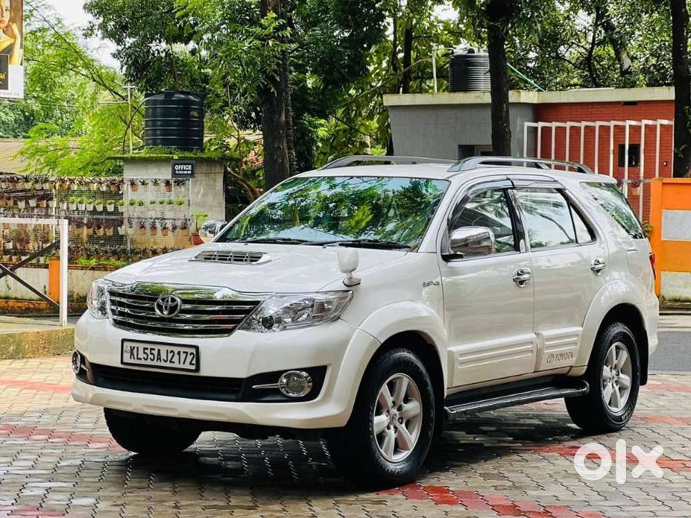 Toyota Fortuner 3.0 4x2 Mt, 2009, Diesel