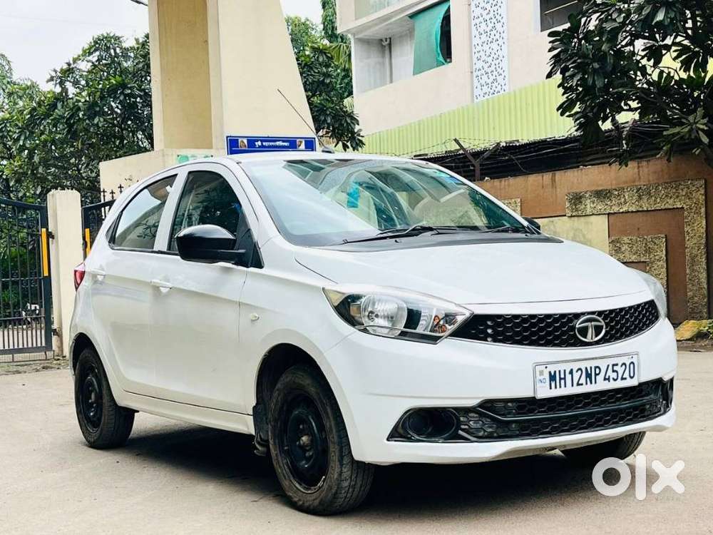Tata Tiago 1.2 Revotron Xt (o), 2016, Petrol