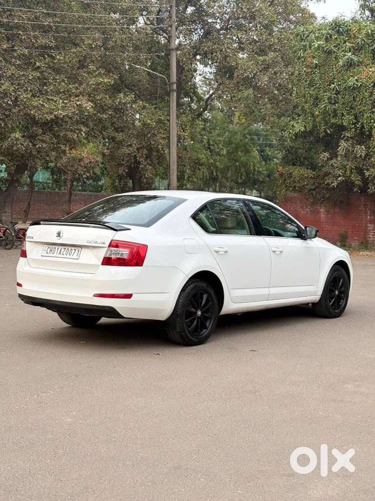 Skoda Octavia 2.0 Elegance Tdi Cr At, 2014, Diesel