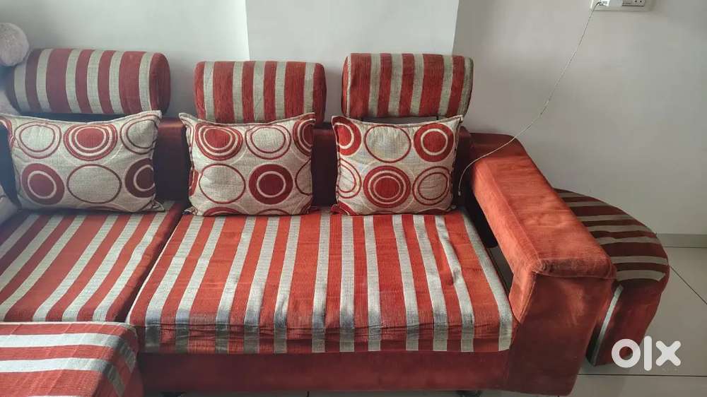 7-seater sofa set