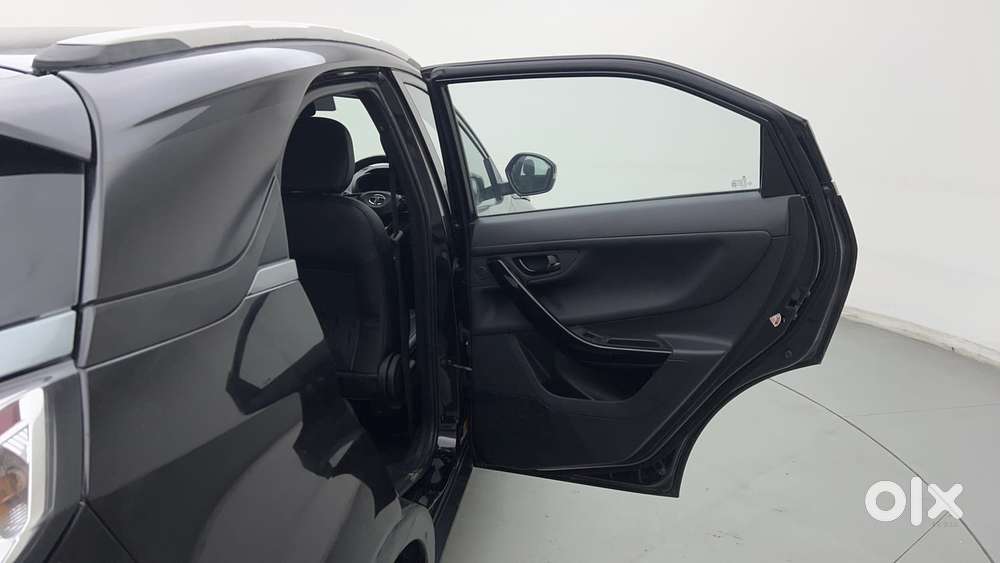 Tata Nexon 1.2 Revotron Xz Plus (l) Dark Edition, 2021, Petrol
