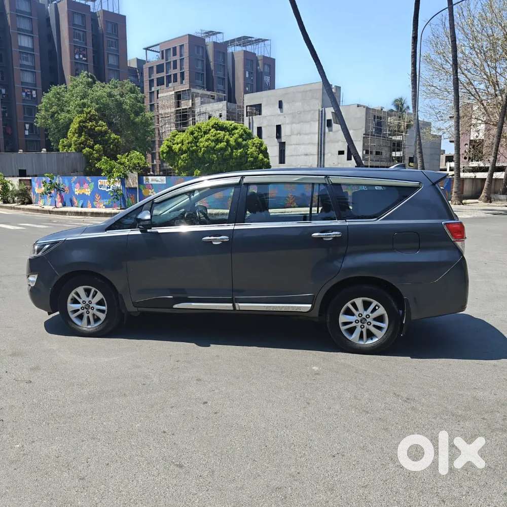 Toyota Innova Crysta 2018