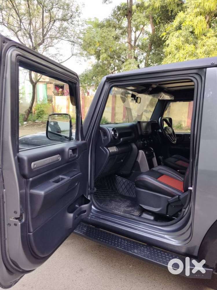 Mahindra Thar Lx D 4wd At, 2023, Petrol
