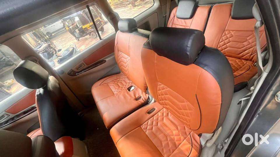 Toyota Innova 2.5 G (8 Seater) - 2011  Pristine Engine Condition