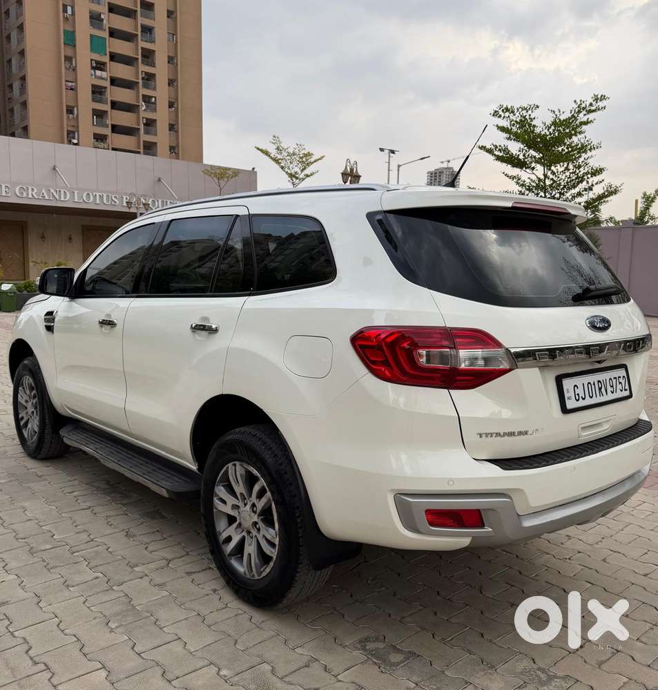 Ford Endeavour 3.2 Titanium At 4x4, 2016, Diesel