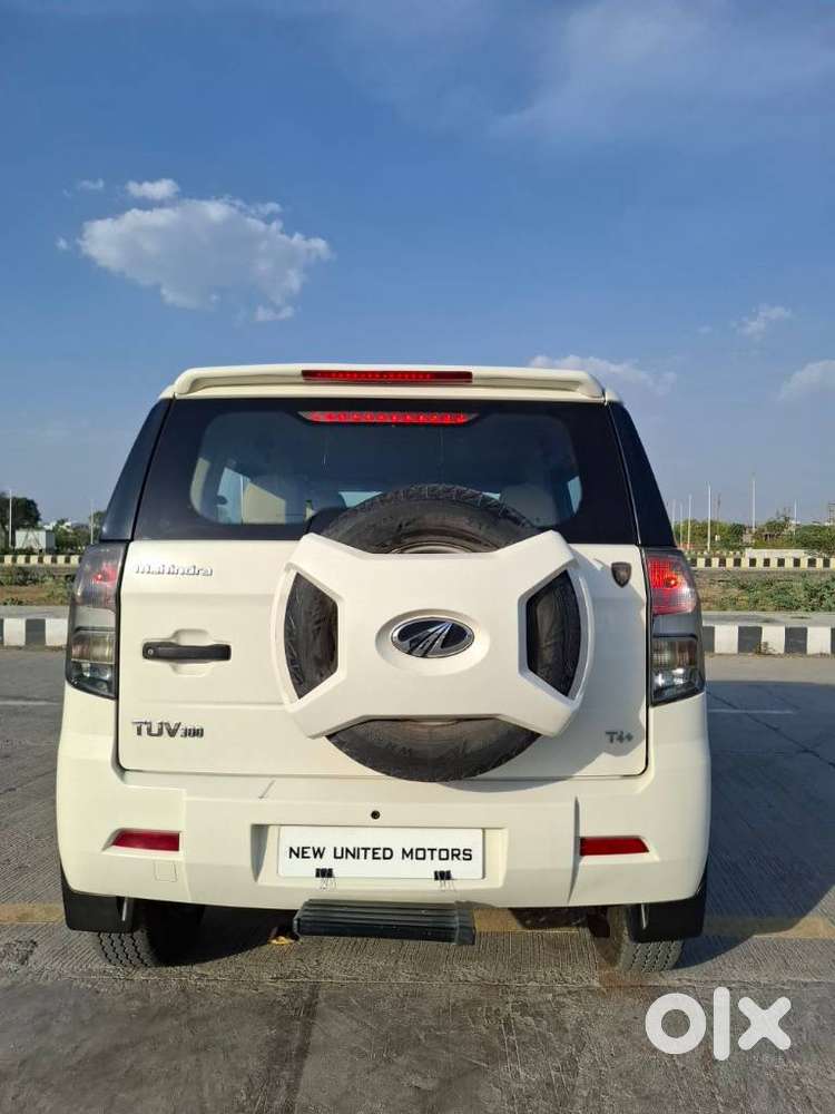 Mahindra Tuv 300 T4 Plus, 2019, Diesel