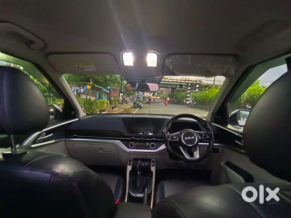 2023 Kia Carens Premium  1st Owner  Warranty Till 2028