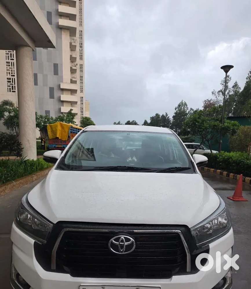 Toyota Innova Crysta 2017