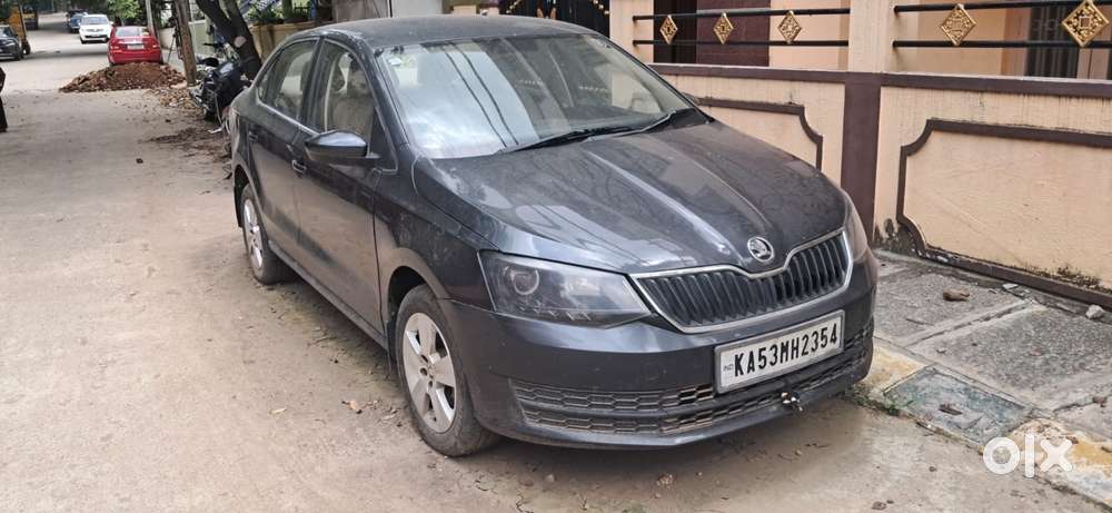 Skoda Rapid Tsi Active 1.0 Mt, 2021, Petrol