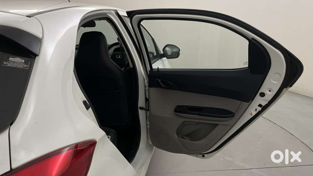 Tata Tiago 1.05 Revotorq Xt, 2016, Diesel