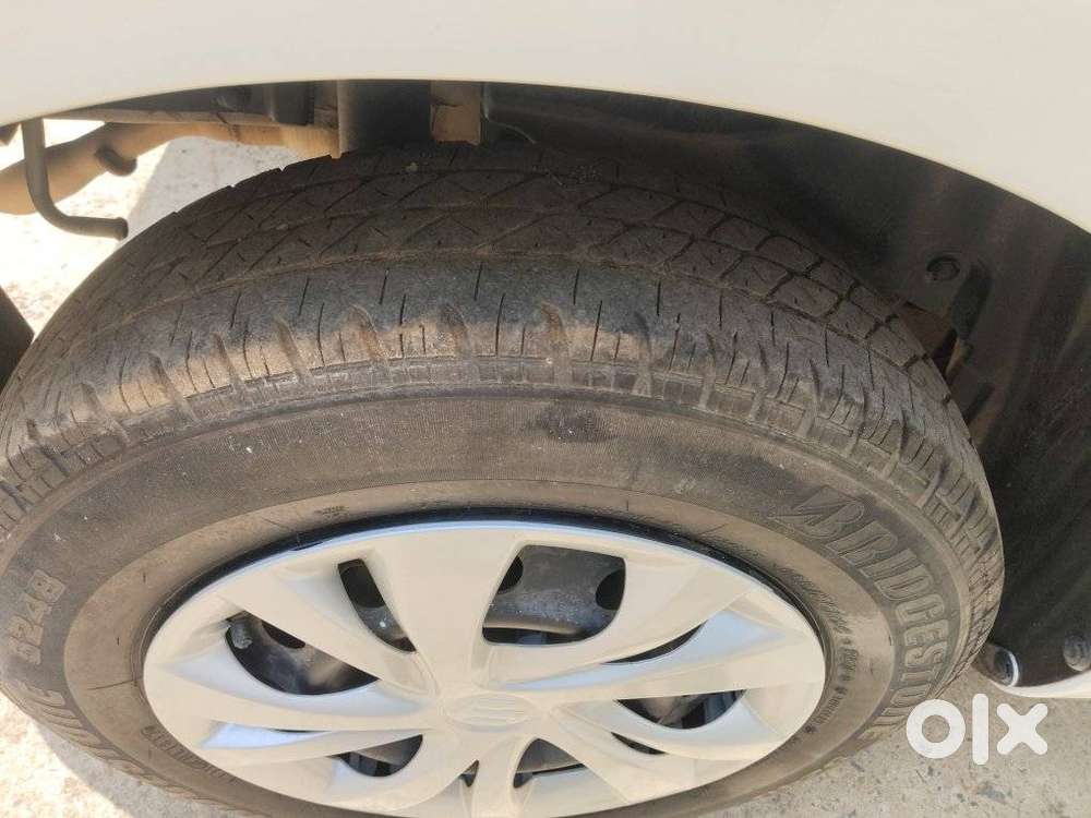 Maruti Suzuki Swift Vxi Optional, 2017, Petrol
