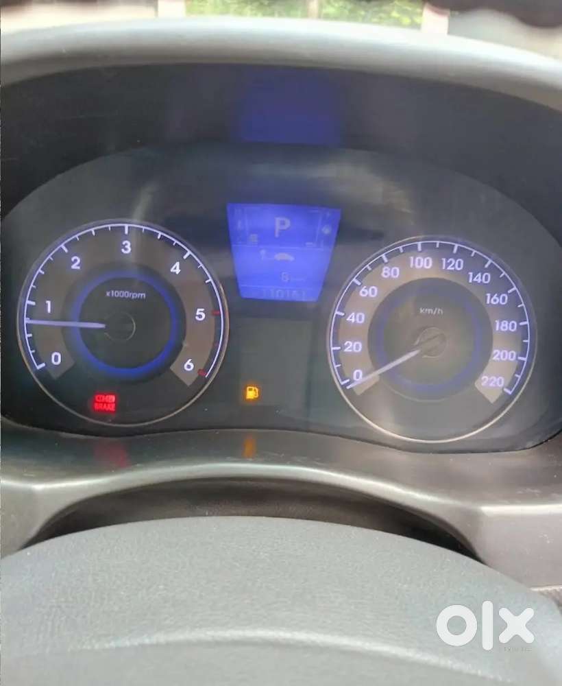 Hyundai Verna Diesel Automatic 2012