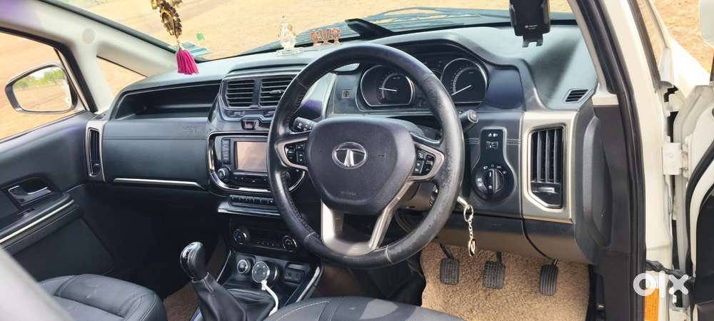 Tata Hexa 2.2 Xta 4x2 7 Str, 2018, Diesel