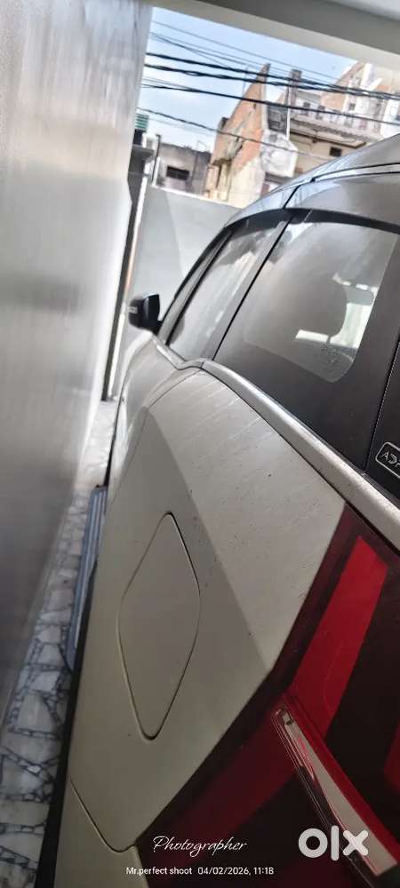 Mahindra Xuv700 2022 Petrol Well Maintained
