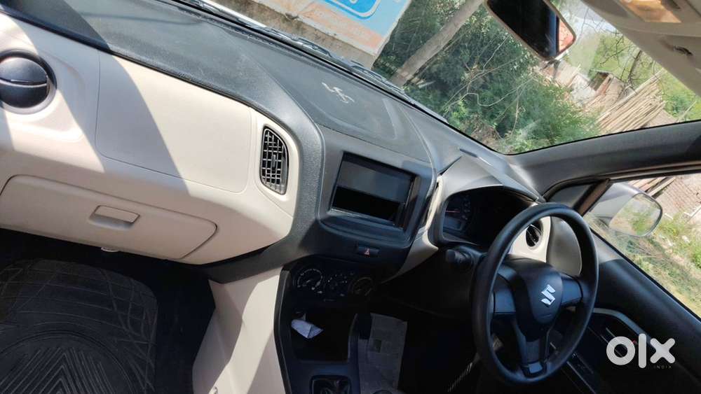 Maruti Suzuki Wagon R Petrol Manual 2025