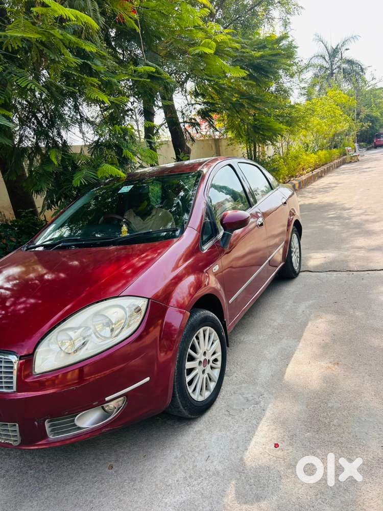 Fiat Linea Topend Diesel 2009-10 Km Milage 17 -direct Owner.