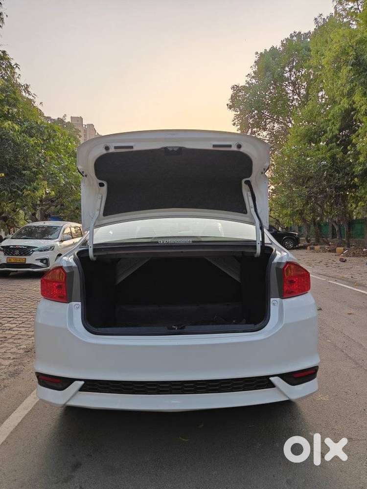 Honda City V Mt Exclusive, 2018, Petrol