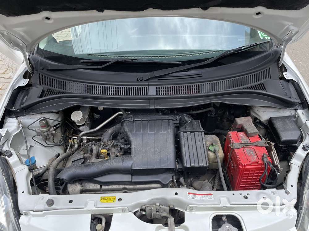 Maruti Suzuki Swift Vxi + Manual, 2010, Petrol