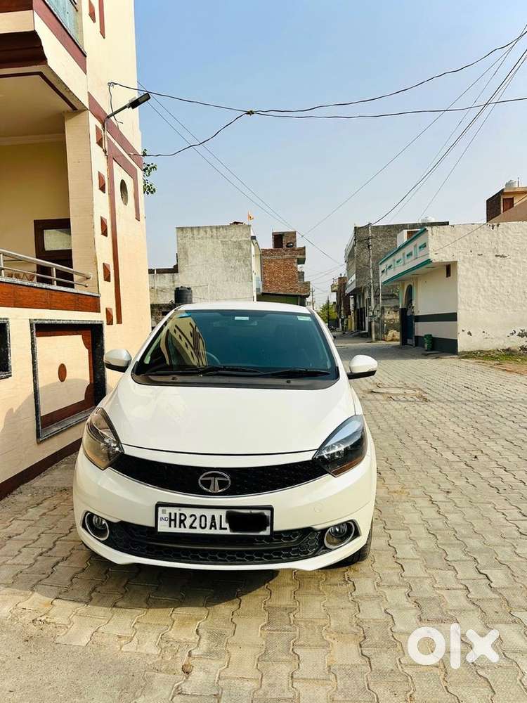 Tata Tigor Petrol 2018