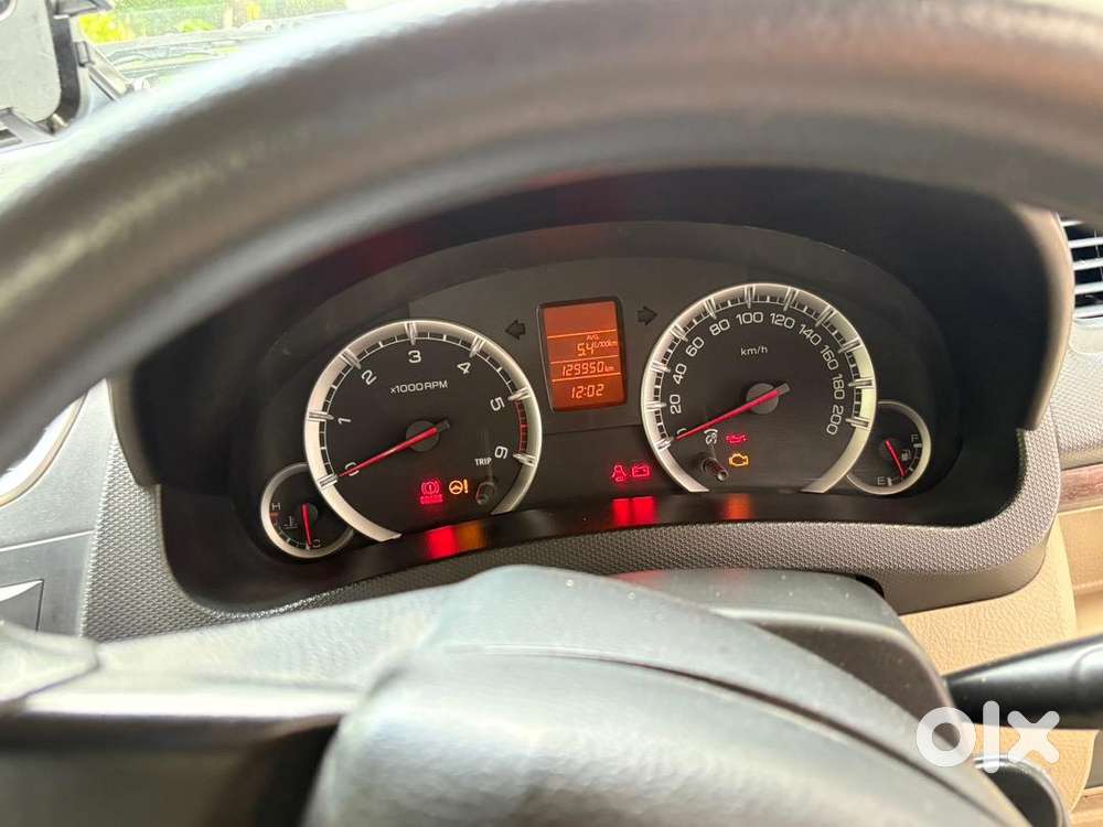 Maruti Suzuki Swift Dzire 2013 Diesel Well Maintained