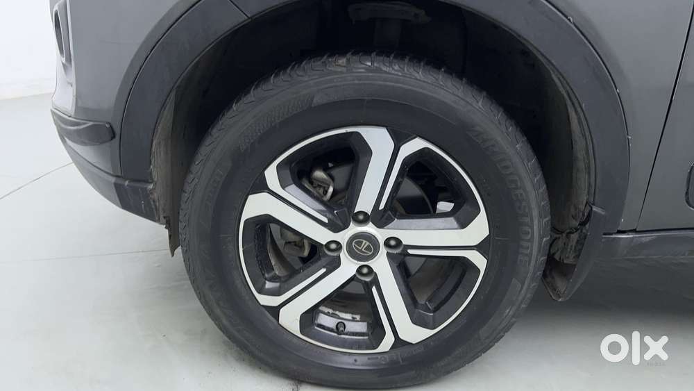 Tata Nexon 1.2 Revotron Xz Plus, 2022, Petrol