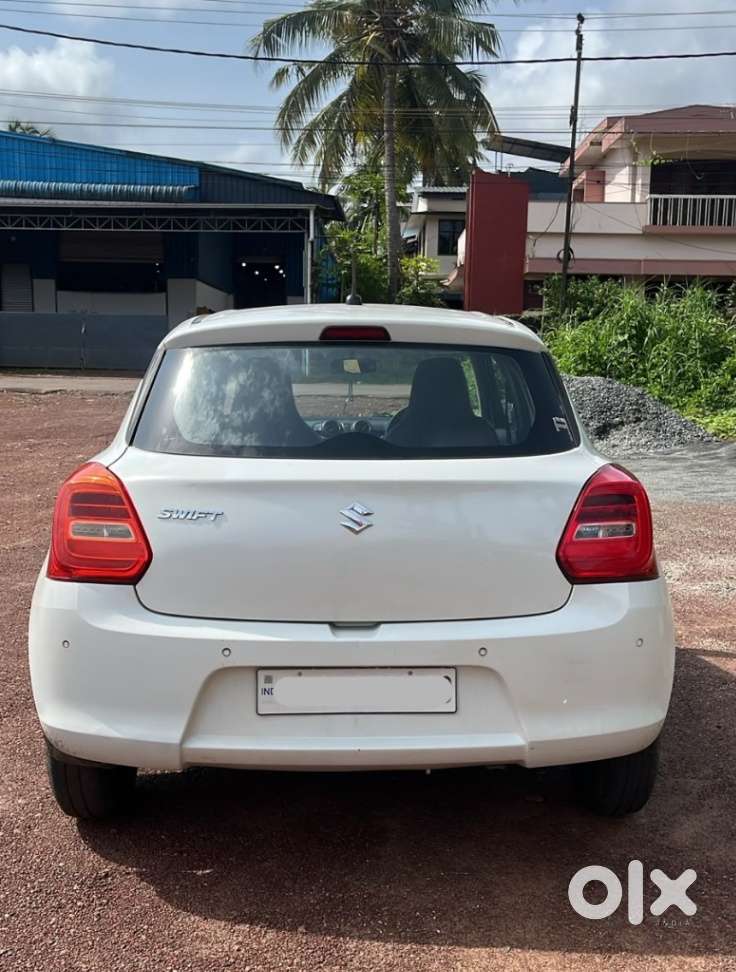 Maruti Suzuki Swift, 2022, Petrol