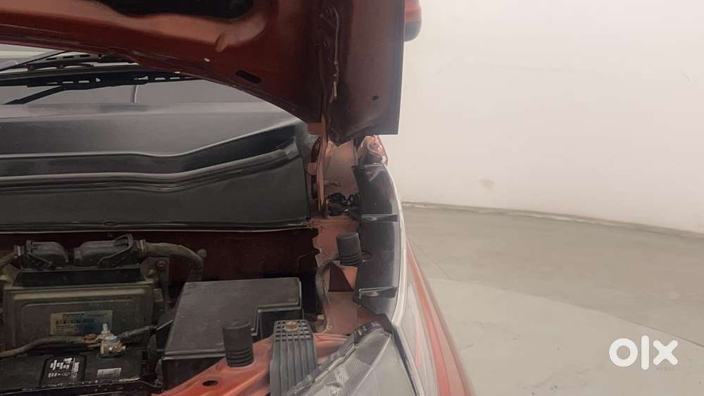 Mahindra Kuv 100 2016-2017 Mfalcon G80 K8 5str, 2016, Petrol