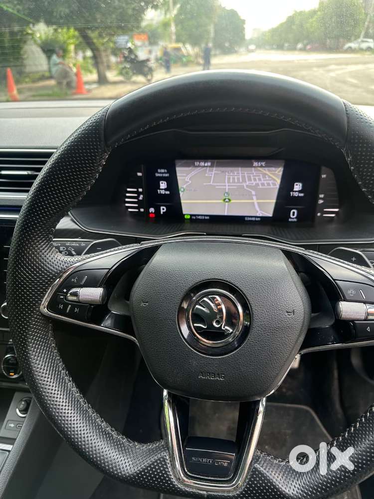 Skoda Superb 2.0 Sportline Tsi At, 2021, Petrol