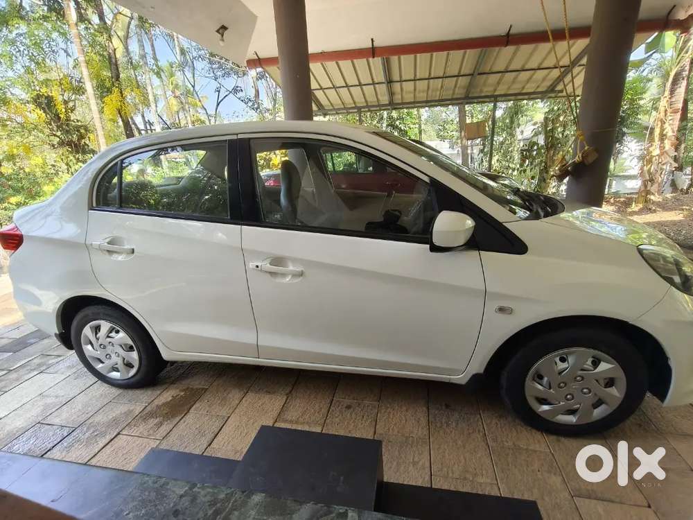 Honda Amaze 1.5 S Mt (diesel) - Single Owner, Well Maintained
