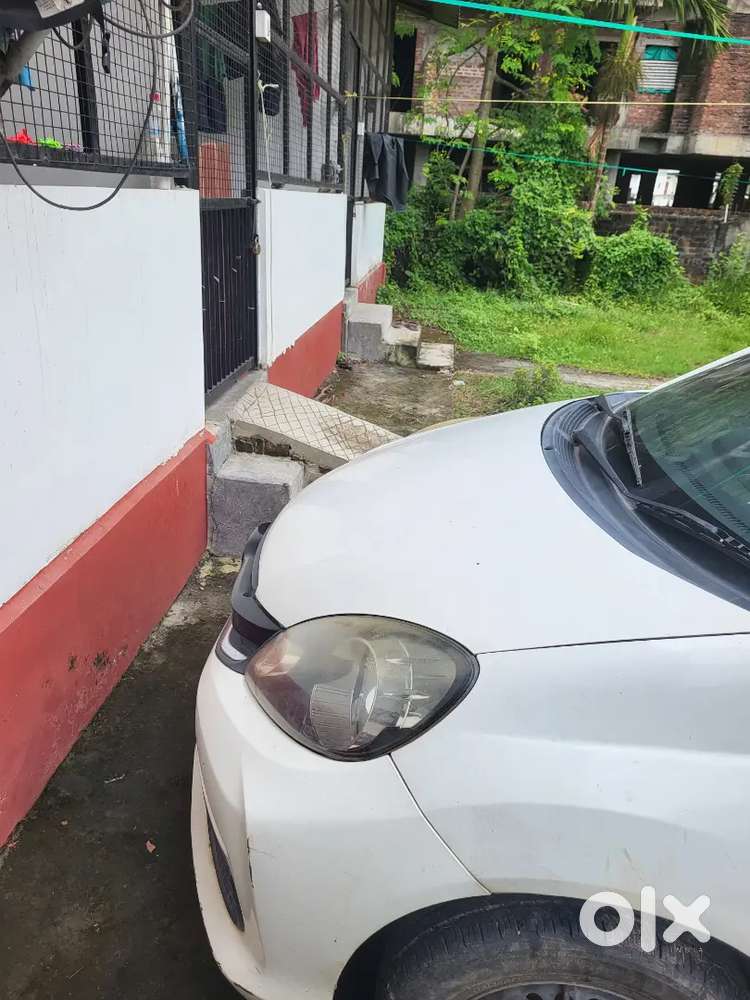 Honda Brio 2017 Petrol Well-maintained Car For Sale