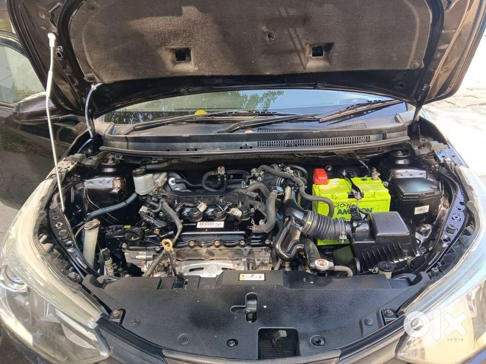 Toyota Yaris J Cvt, 2018, Petrol