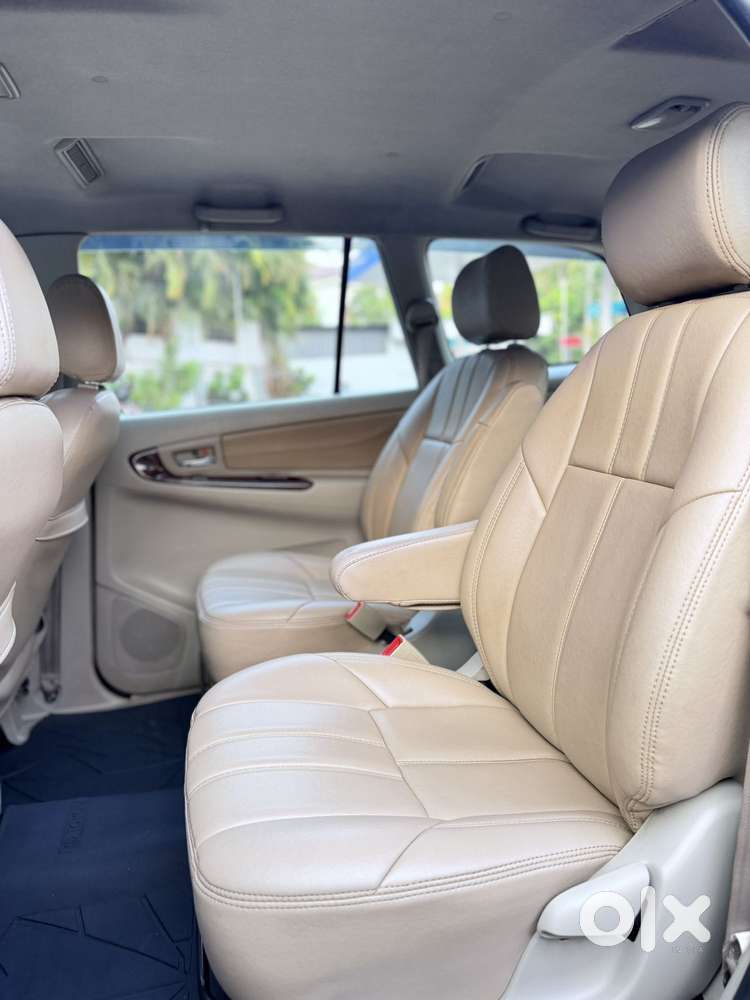 Toyota Innova 2.5 V 7 Str, 2013, Diesel