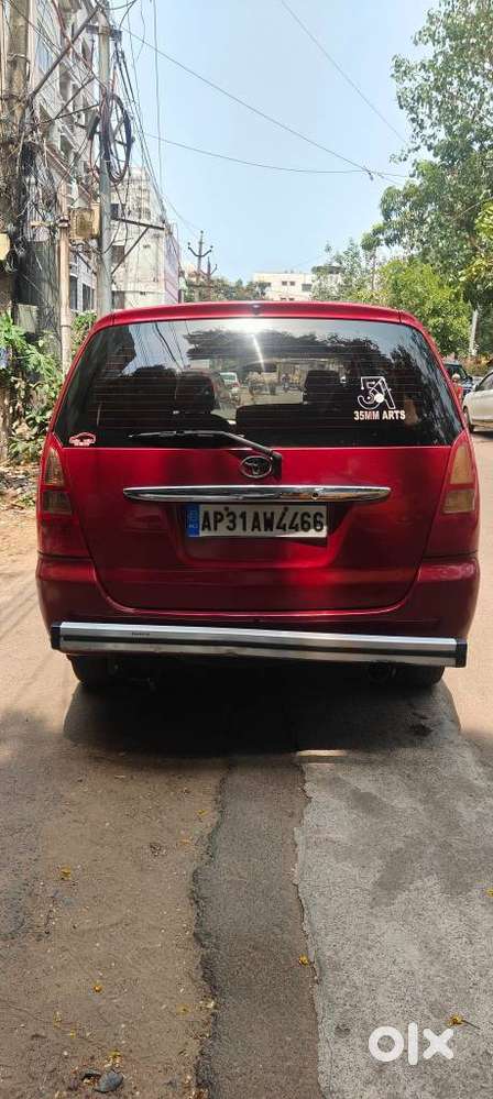 Toyota Innova 2.5 Vx 8 Seater Bs Iv, 2007, Diesel