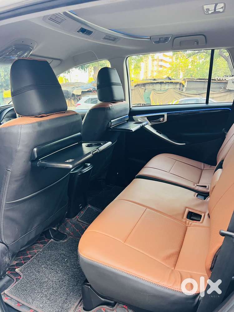 Toyota Innova Crysta 2.4 V 8 Str, 2023, Diesel